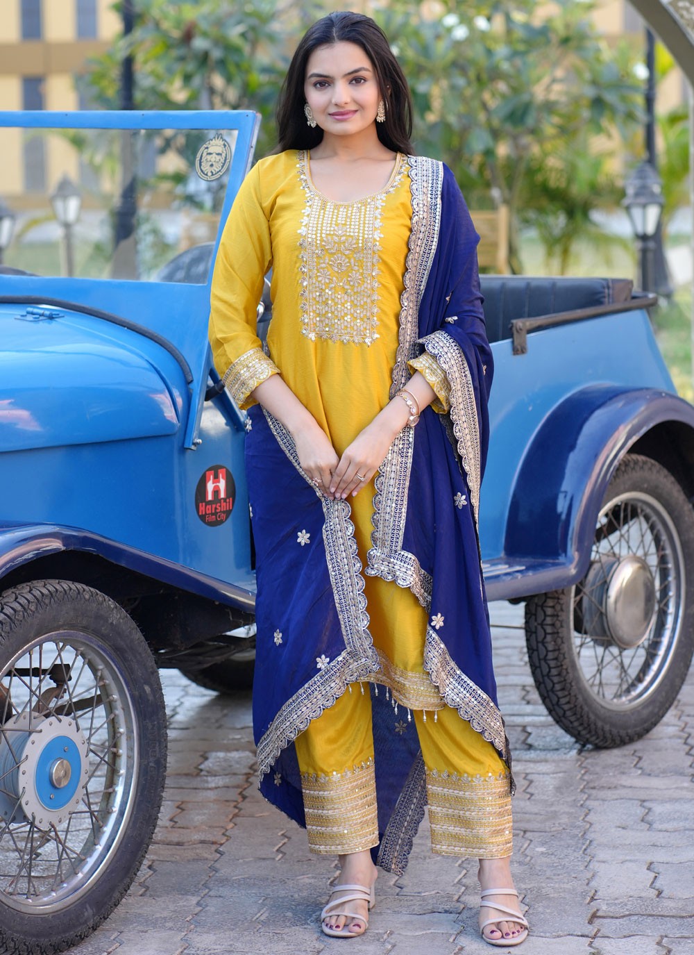 Sequins Chinon Yellow Salwar Suit T5977