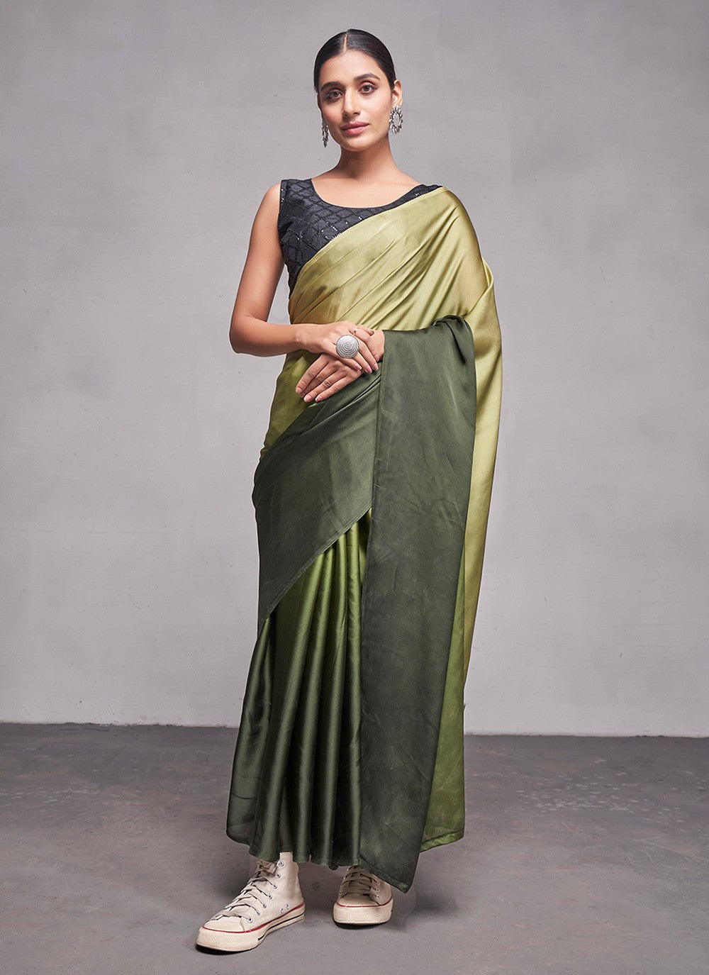 Classic Plain Rangoli Saree - S4784