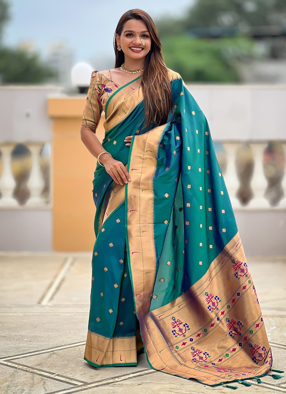 Rama Silk Classic Saree Jacquard Work S18318