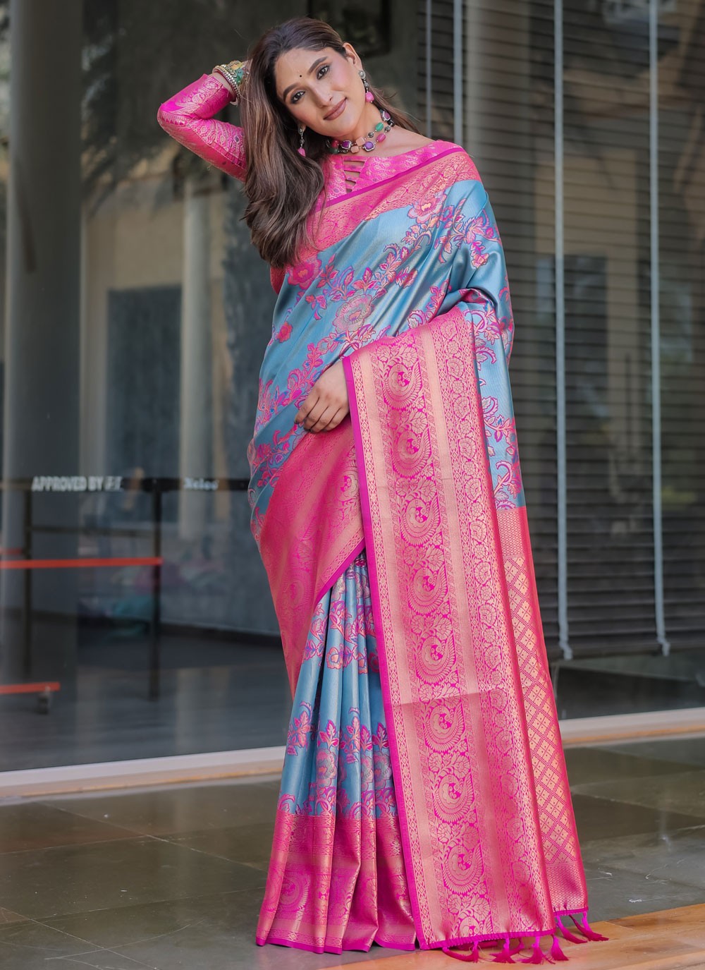 Classic Saree Woven Blue Malbari Silk Saree S12347