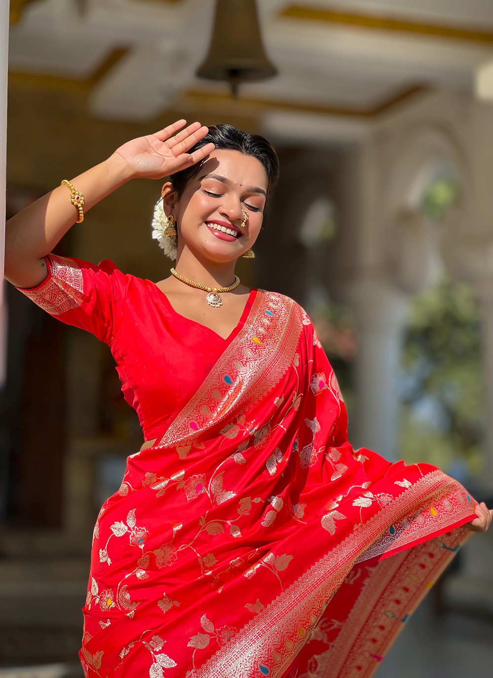 Red Banarasi Silk Classic Saree Jacquard Work, Woven S16592