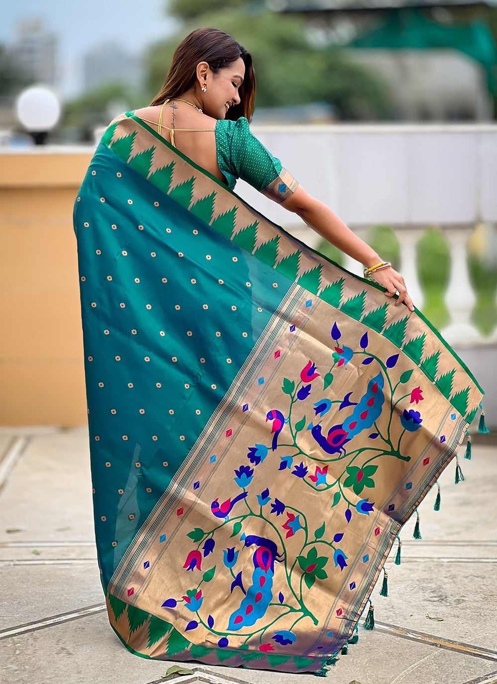 Rama Silk Classic Saree Jacquard Work, Meenakari S18362
