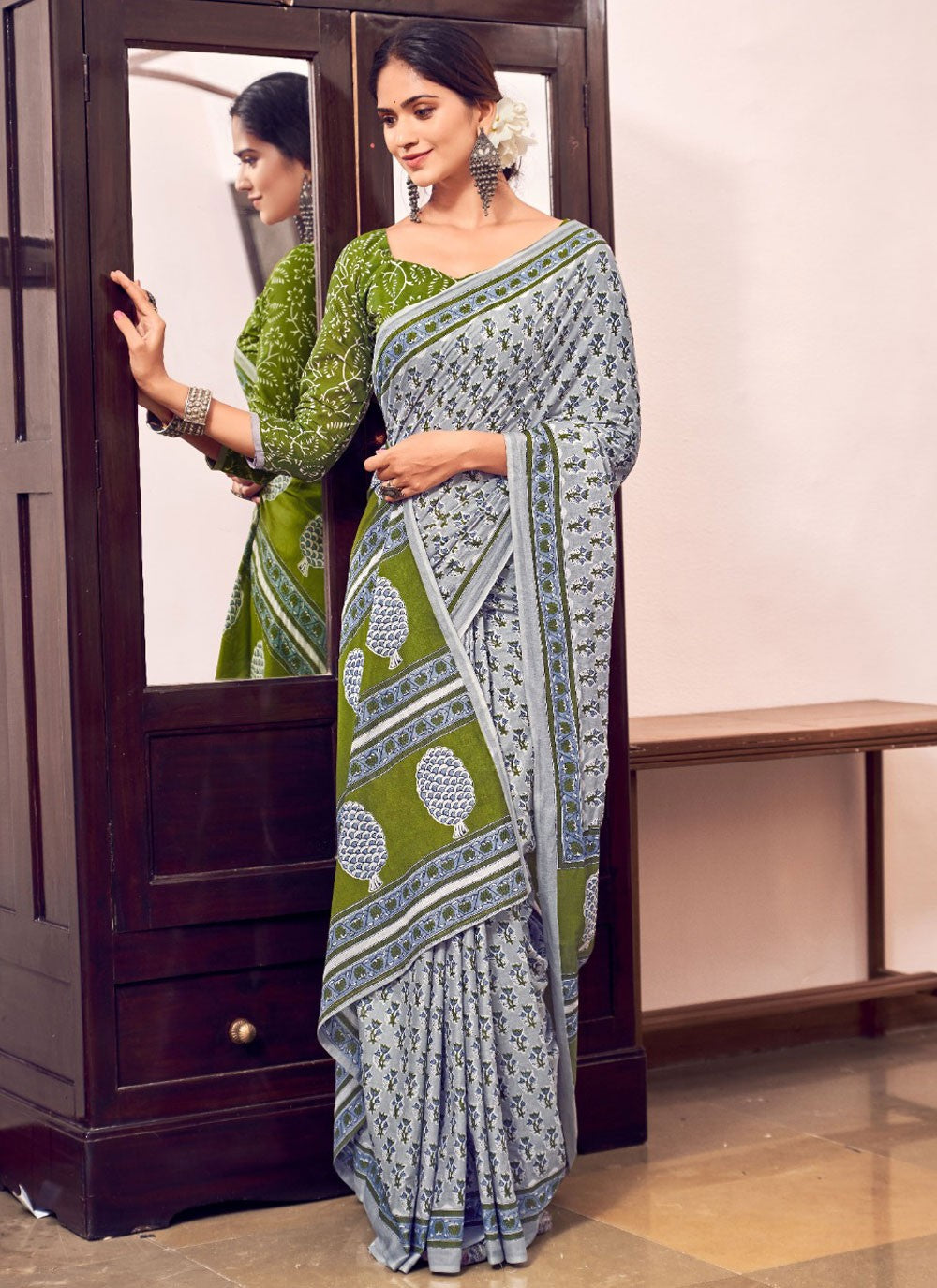 Printed Cotton Saree - S11696