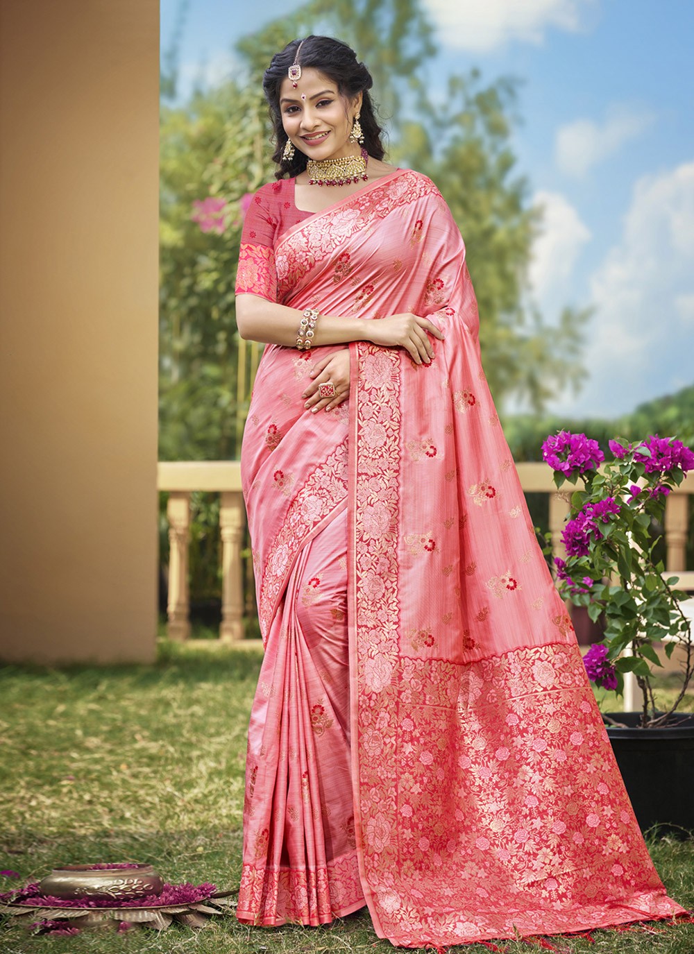 Classic Saree Weaving Zari Pink Banarasi Silk S12777