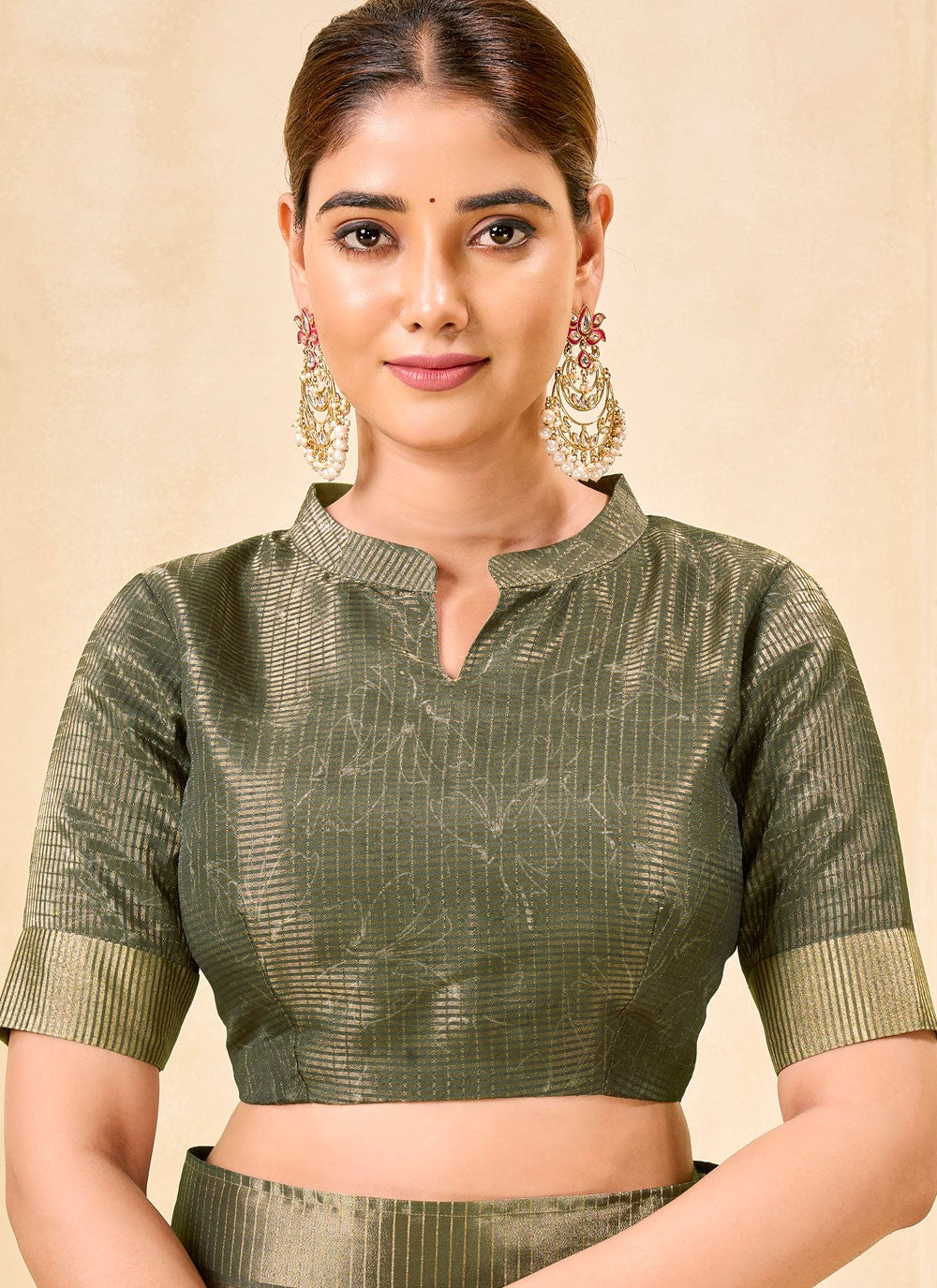 Beige Silk Contemporary Saree Floral Printed S19843