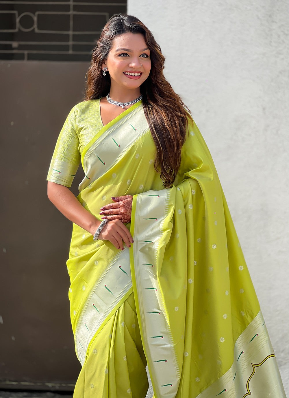 Green Silk Contemporary Saree Woven, Zari S19446