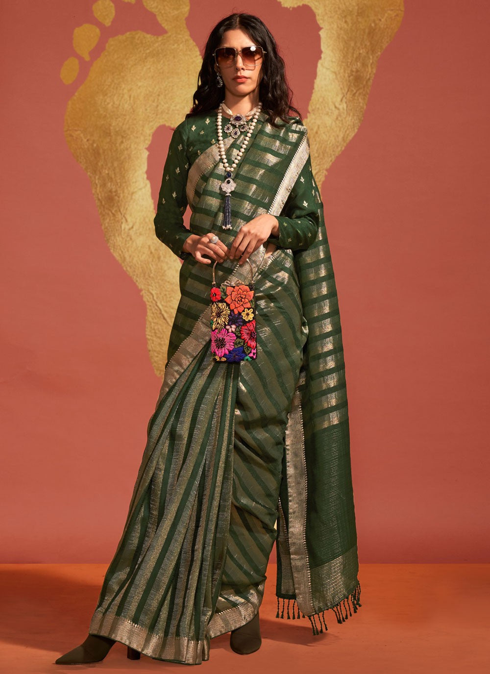 Trendy Weaving Zari Viscose Saree - S5856