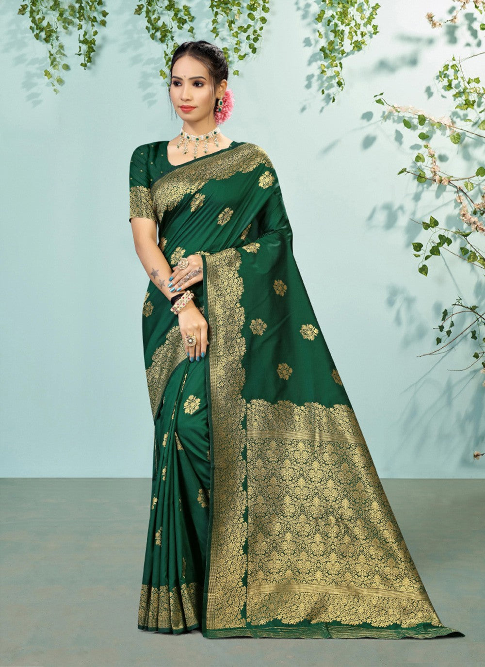 Classic Woven Silk Saree - S7371