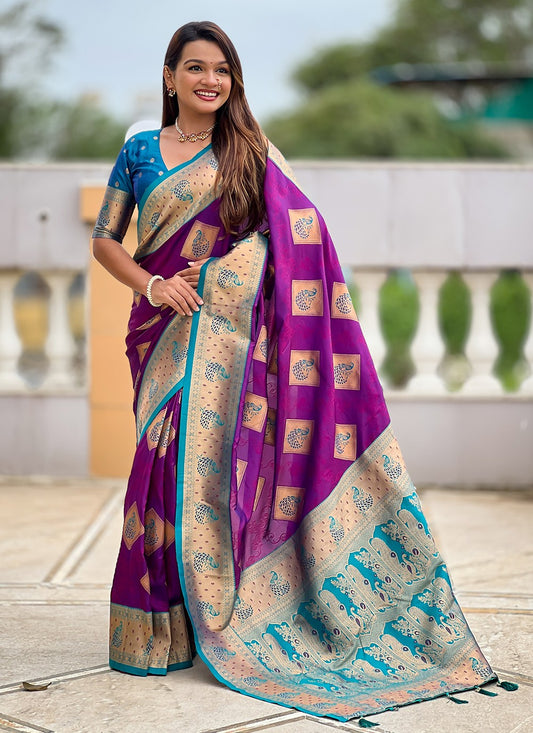 Magenta Banarasi Silk Contemporary Saree Meenakari, Woven S18778