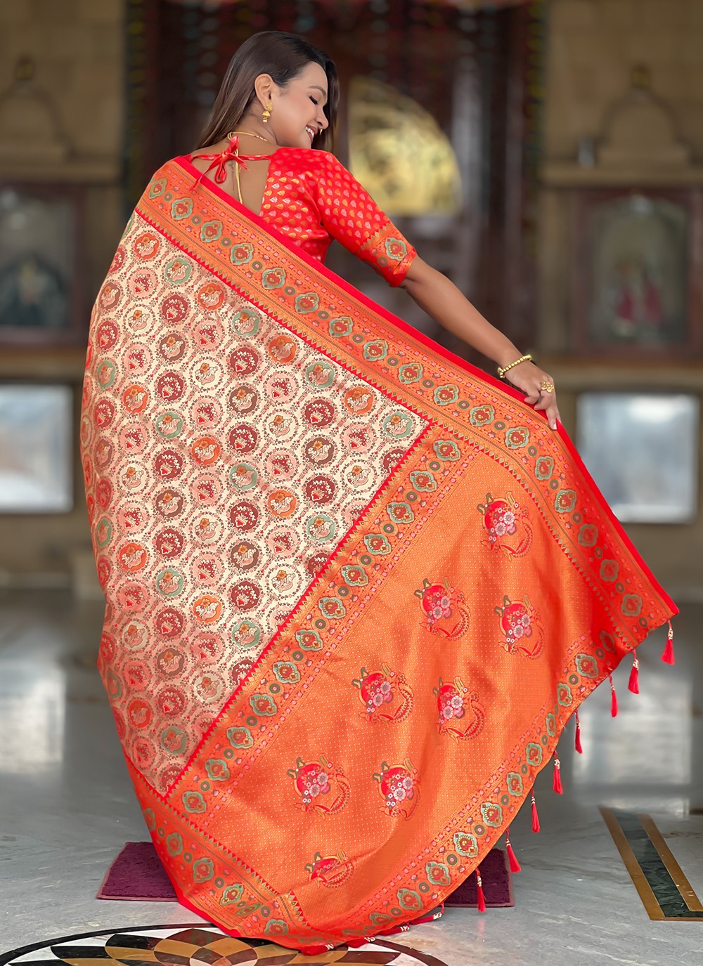Red Kanjivaram Silk Contemporary Saree Jacquard Work, Woven S18798