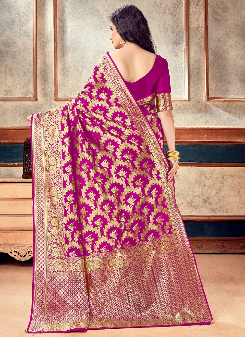 Trendy Weaving Zari Silk Saree - S2814