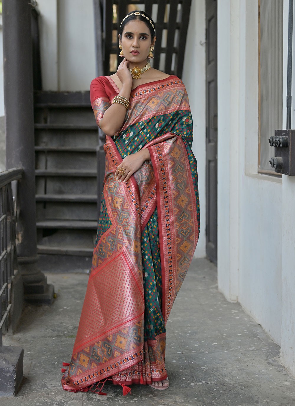Contemporary Woven Paithni, Silk Saree - S6517