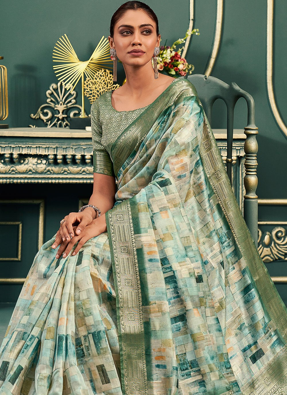 Classic Digital Print Cotton Saree - S6686