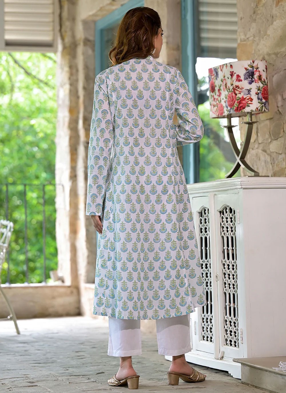 Anarkali Floral Printed White Cotton T5733