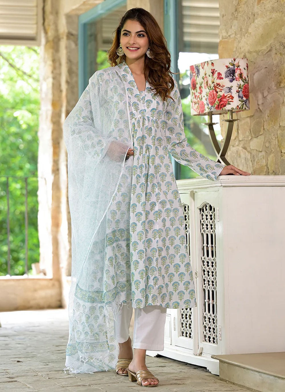 Anarkali Floral Printed White Cotton T5733