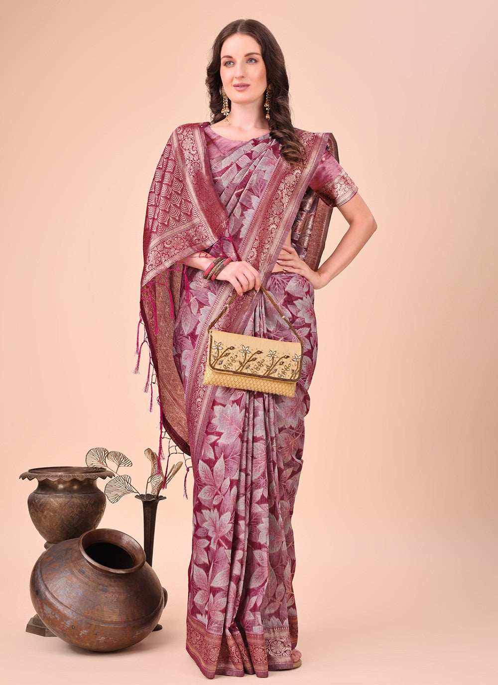 Floral Printed Cotton Magenta Classic Saree S15120