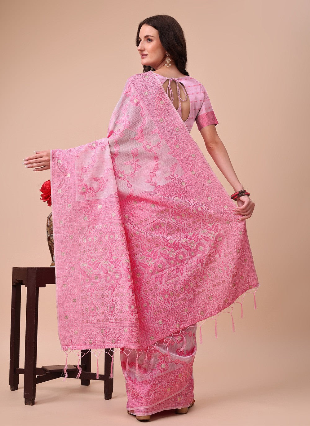 Weaving Zari Cotton Pink Classic Saree S15127