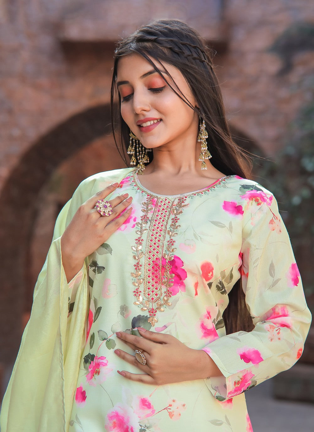 Salwar Suit Embroidered Green Cotton T5080