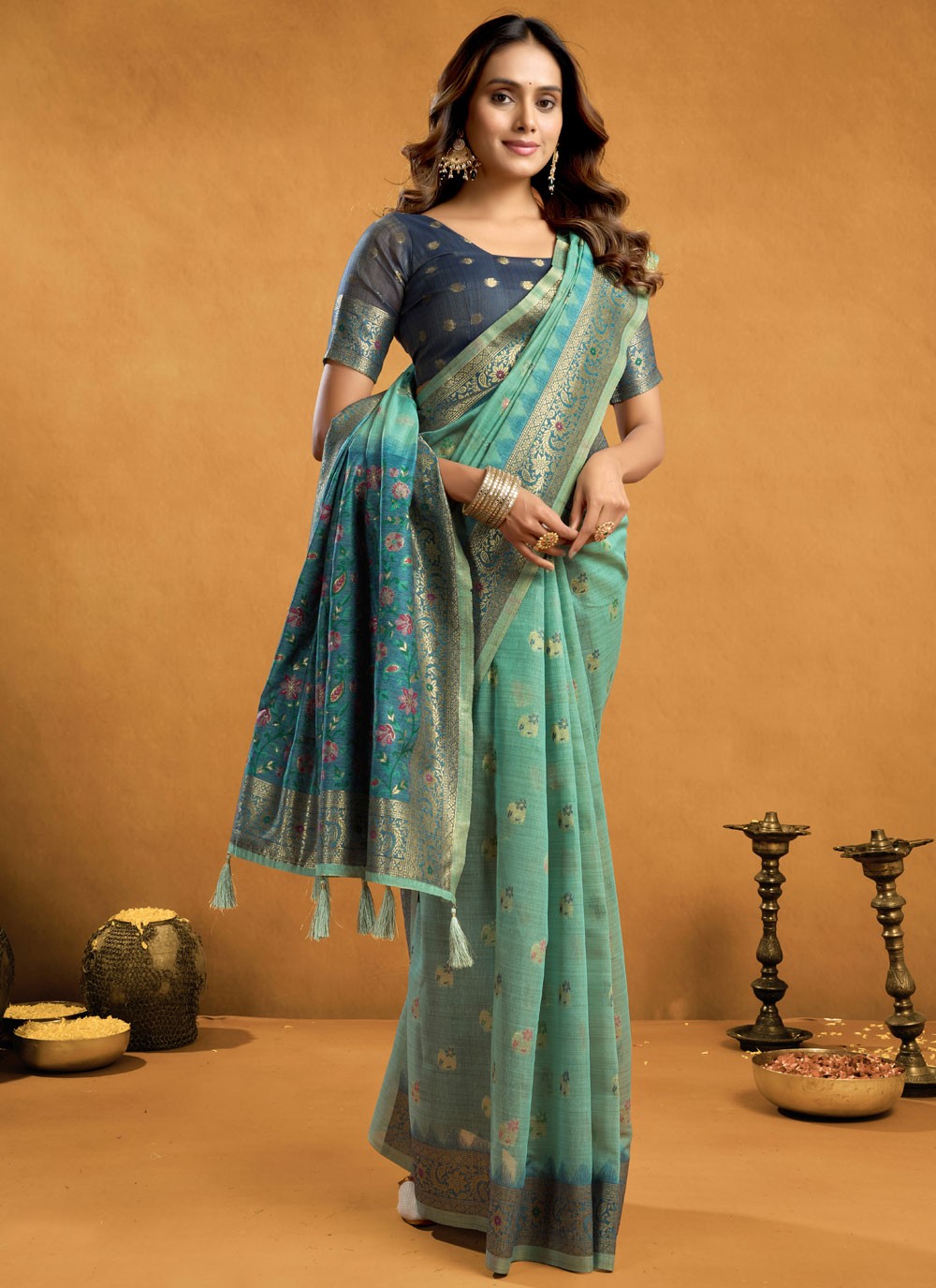 Sea Green Cotton Contemporary Saree Woven, Zari S17305