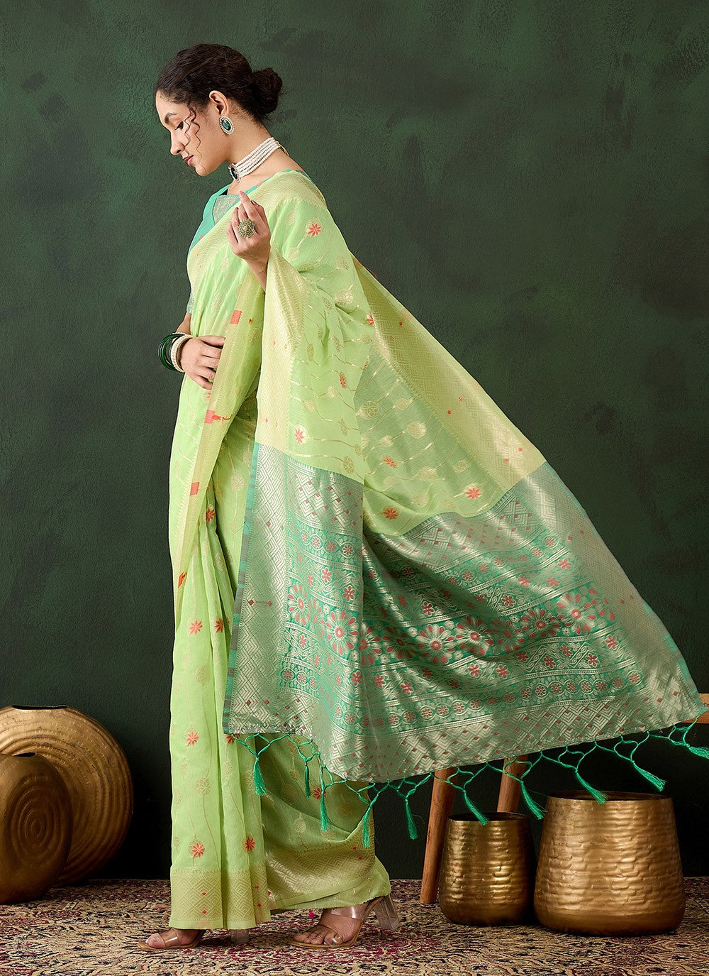 Classic Woven Cotton Saree - S8324