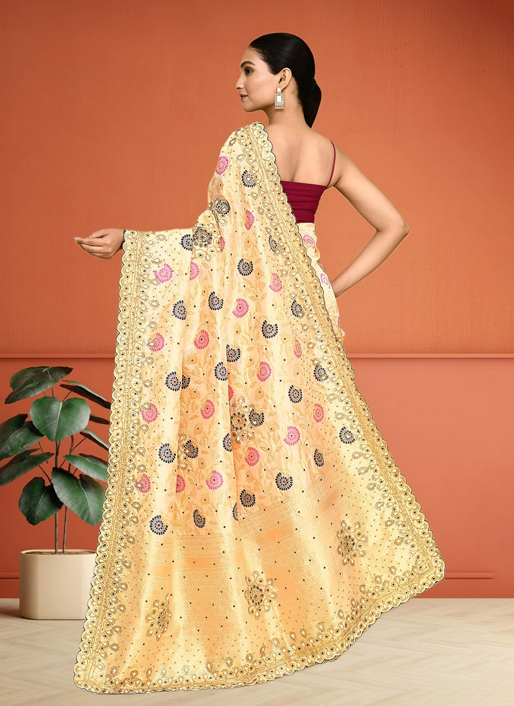 Hand Embroidery Kanjivaram Silk Cream Saree S14284