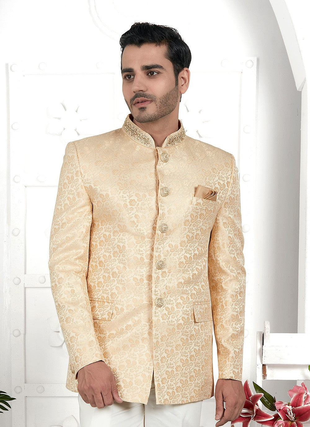 Buttons Jacquard Silk Cream Jacket Style - M6640