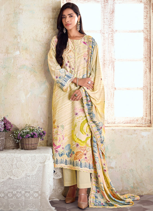 Digital Print Linen Cream Pant Style Suit T6304