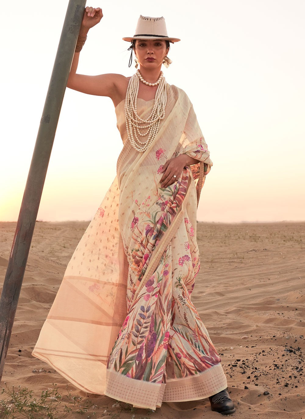 Classic Printed Linen Saree - S6419