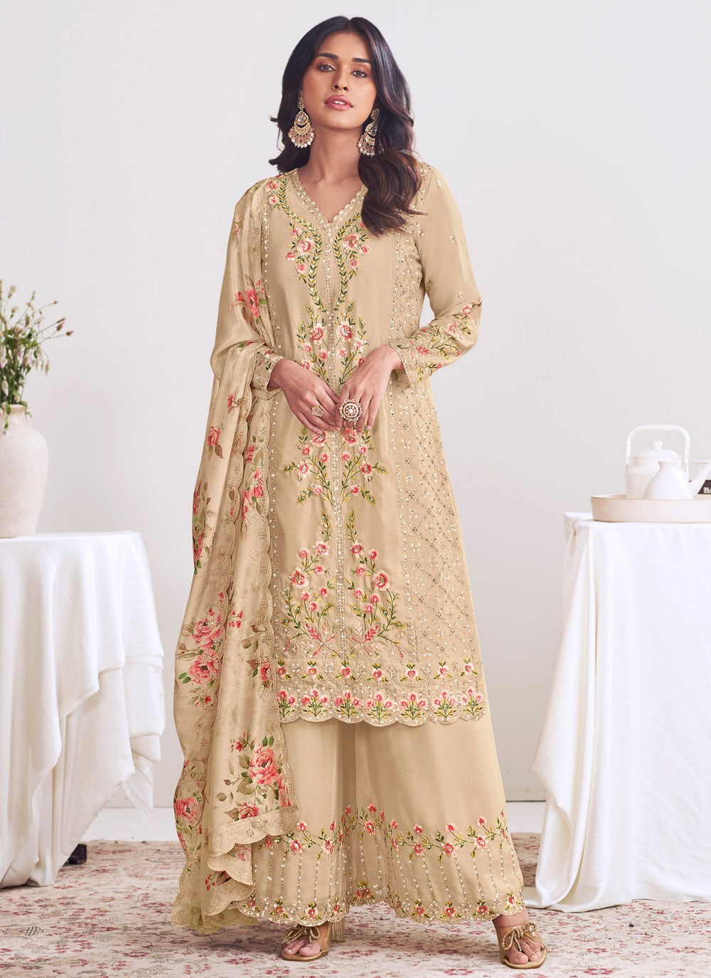 Palazzo Suit Embroidered, Thread Cream T8508
