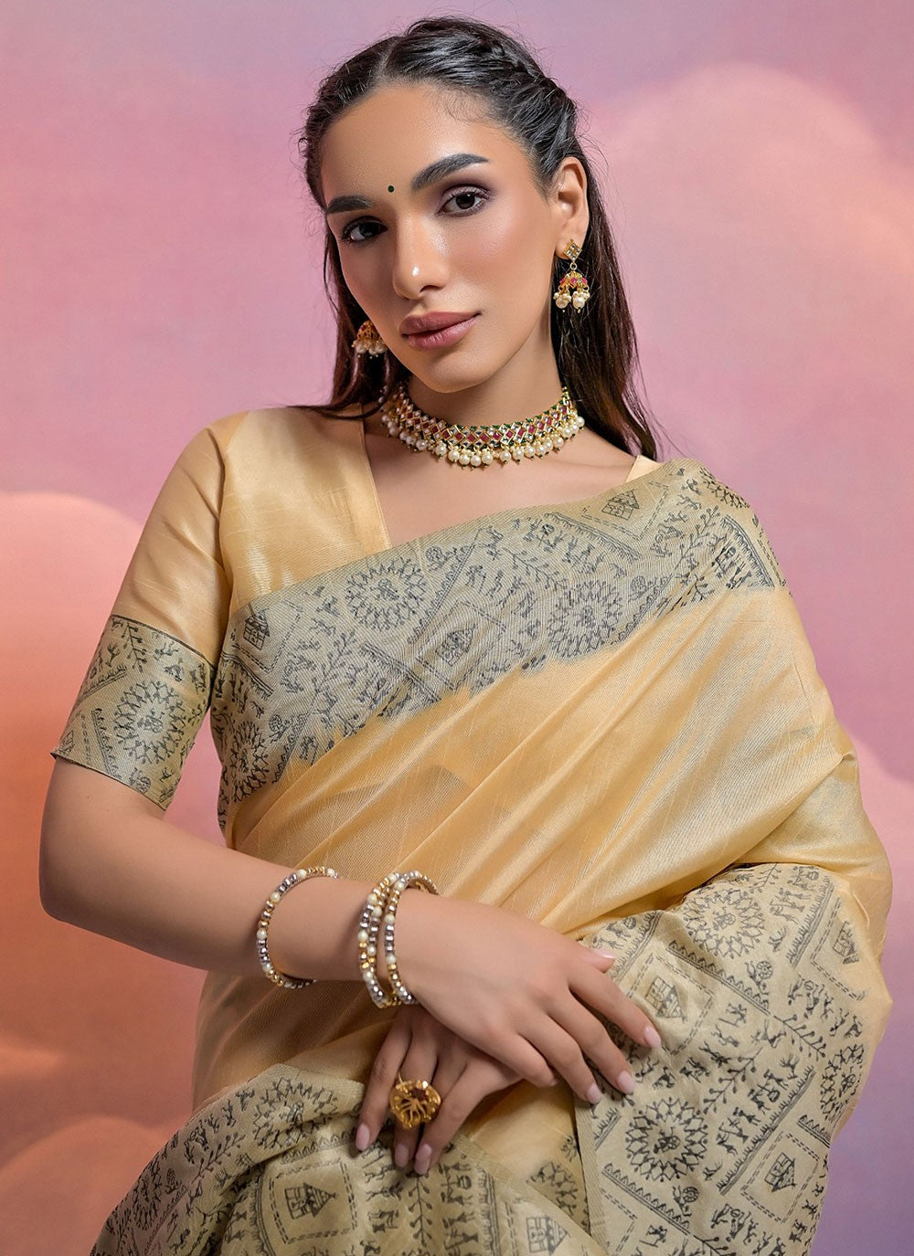 Classic Woven Handloom Silk Saree - S5715