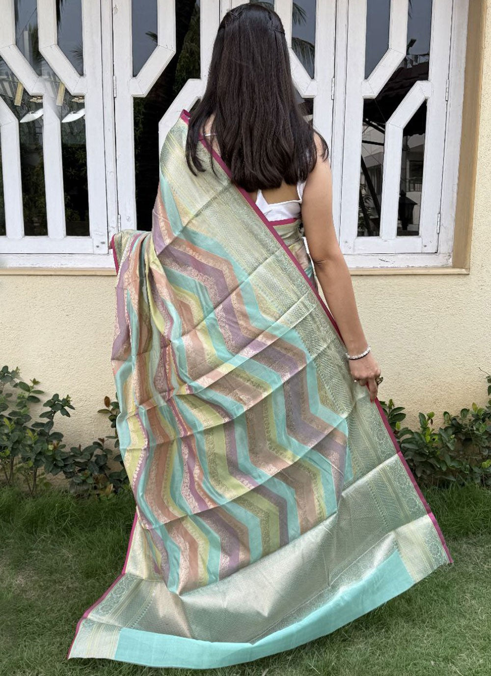 Weaving Zari Crepe Silk Saree - S11768