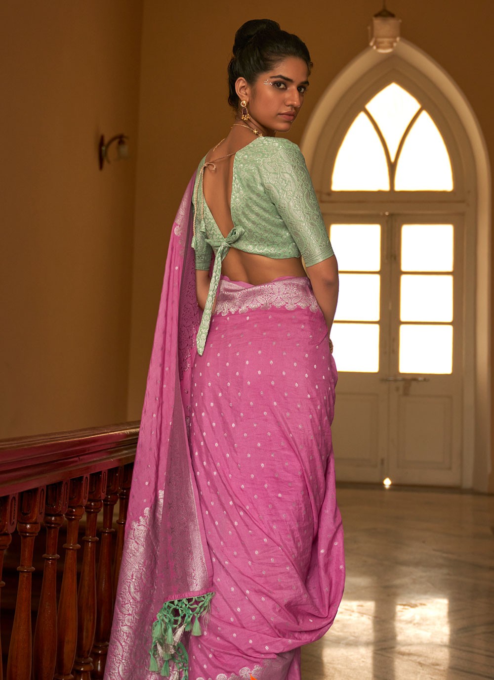 Classic Weaving Zari Crepe Silk, Naylon Saree - S6760