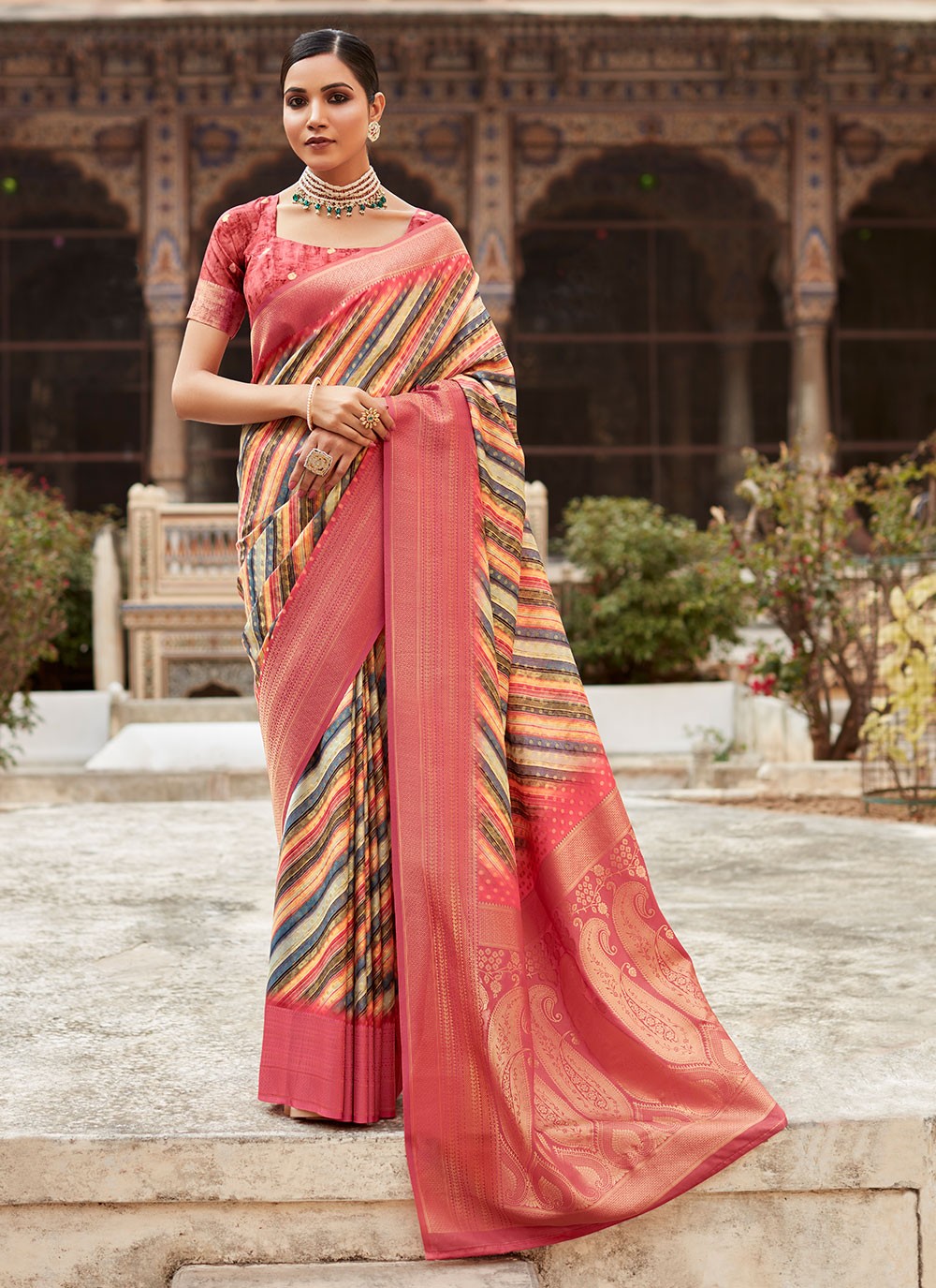 Classic Woven Crepe Silk Saree - S4533