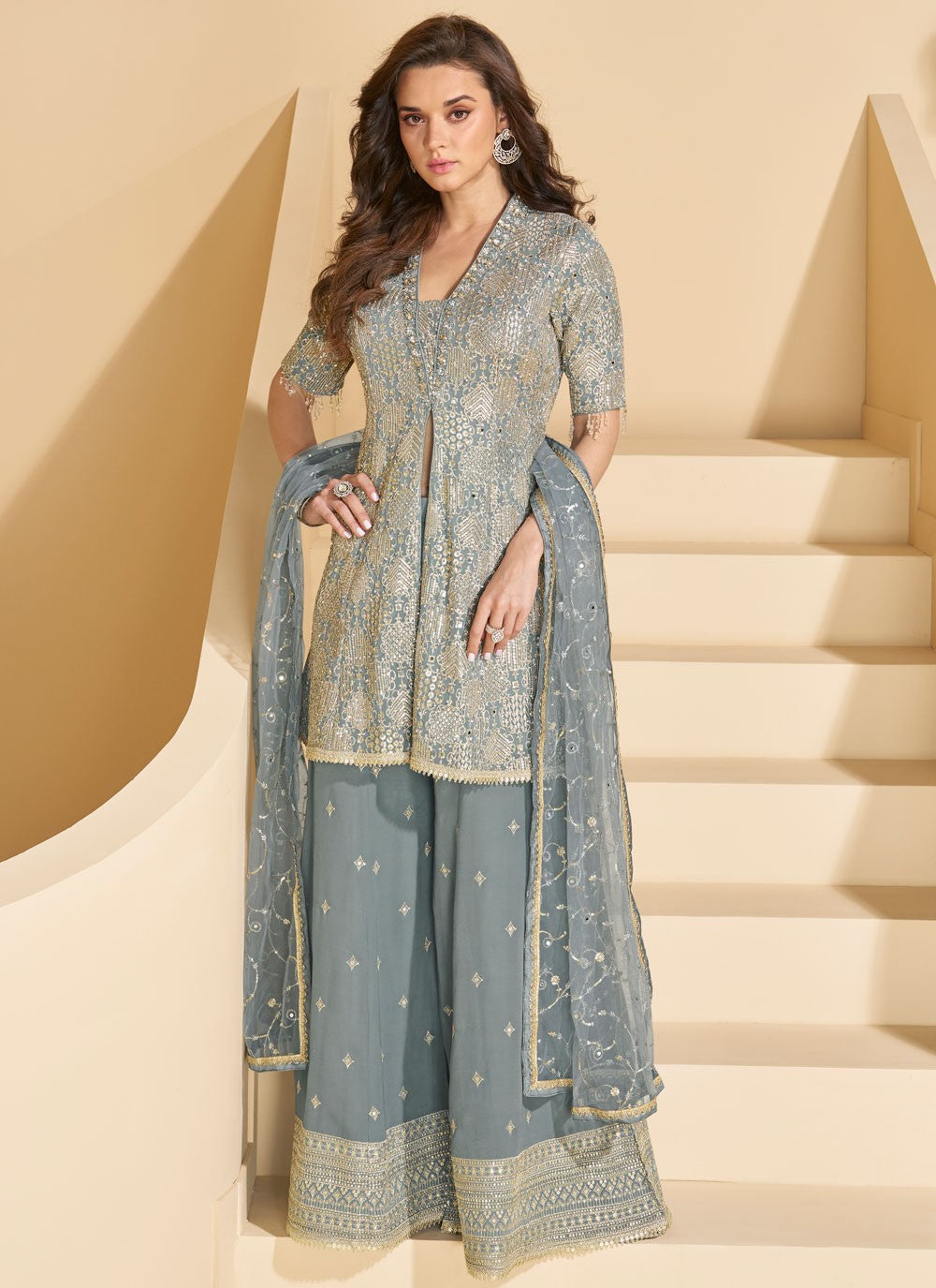 Embroidered Georgette Grey Salwar Suit T6465
