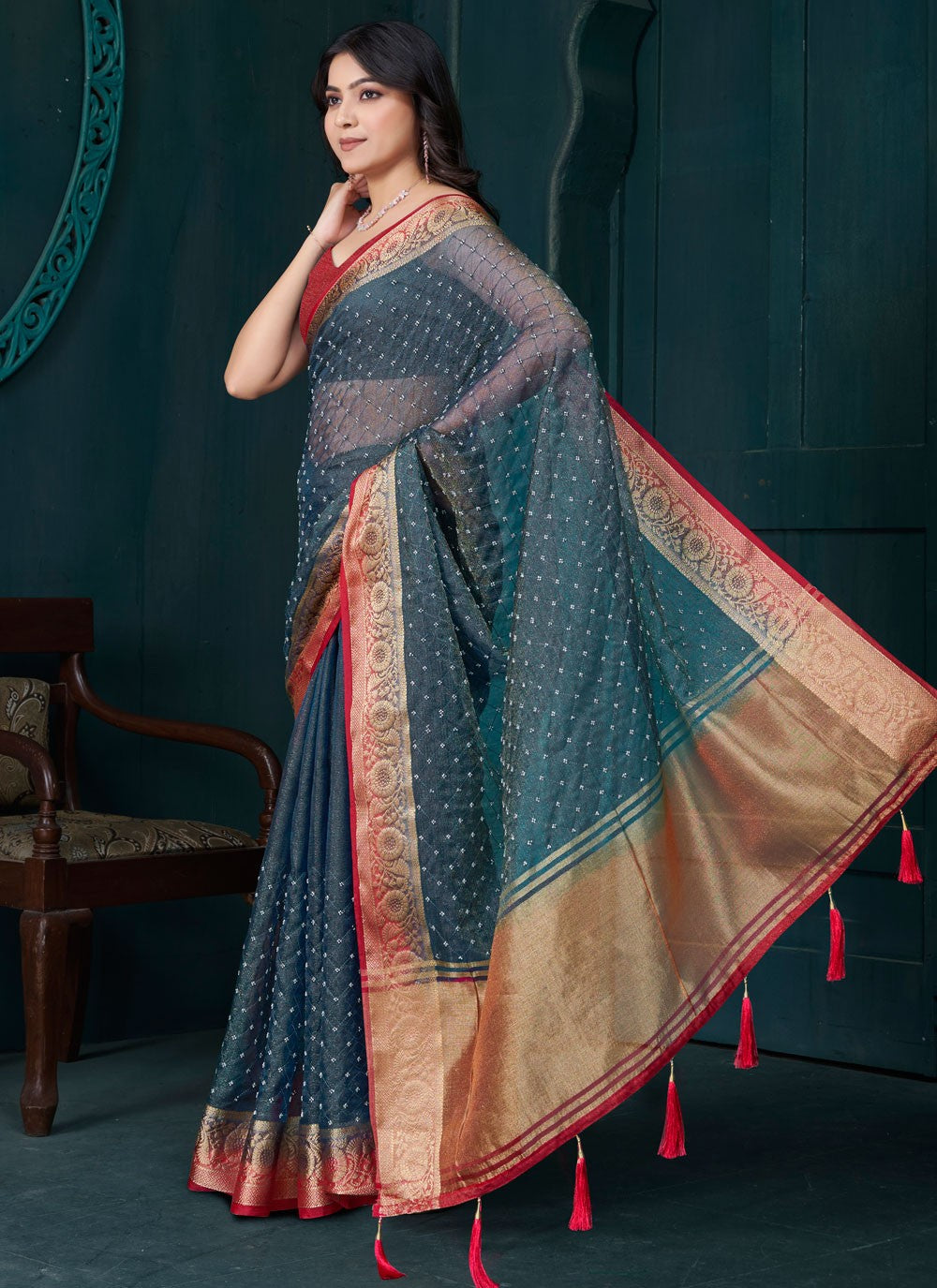Beads Jacquard Grey Designer Saree S15057
