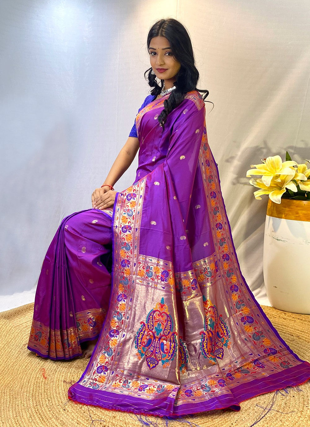 Traditional Weaving Zari Silk Saree - S8423