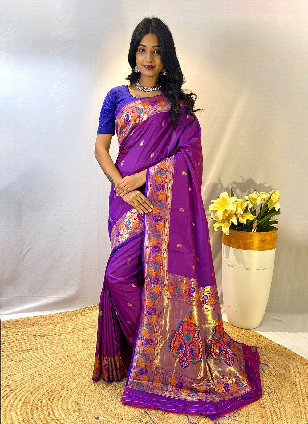 Traditional Weaving Zari Silk Saree - S8423
