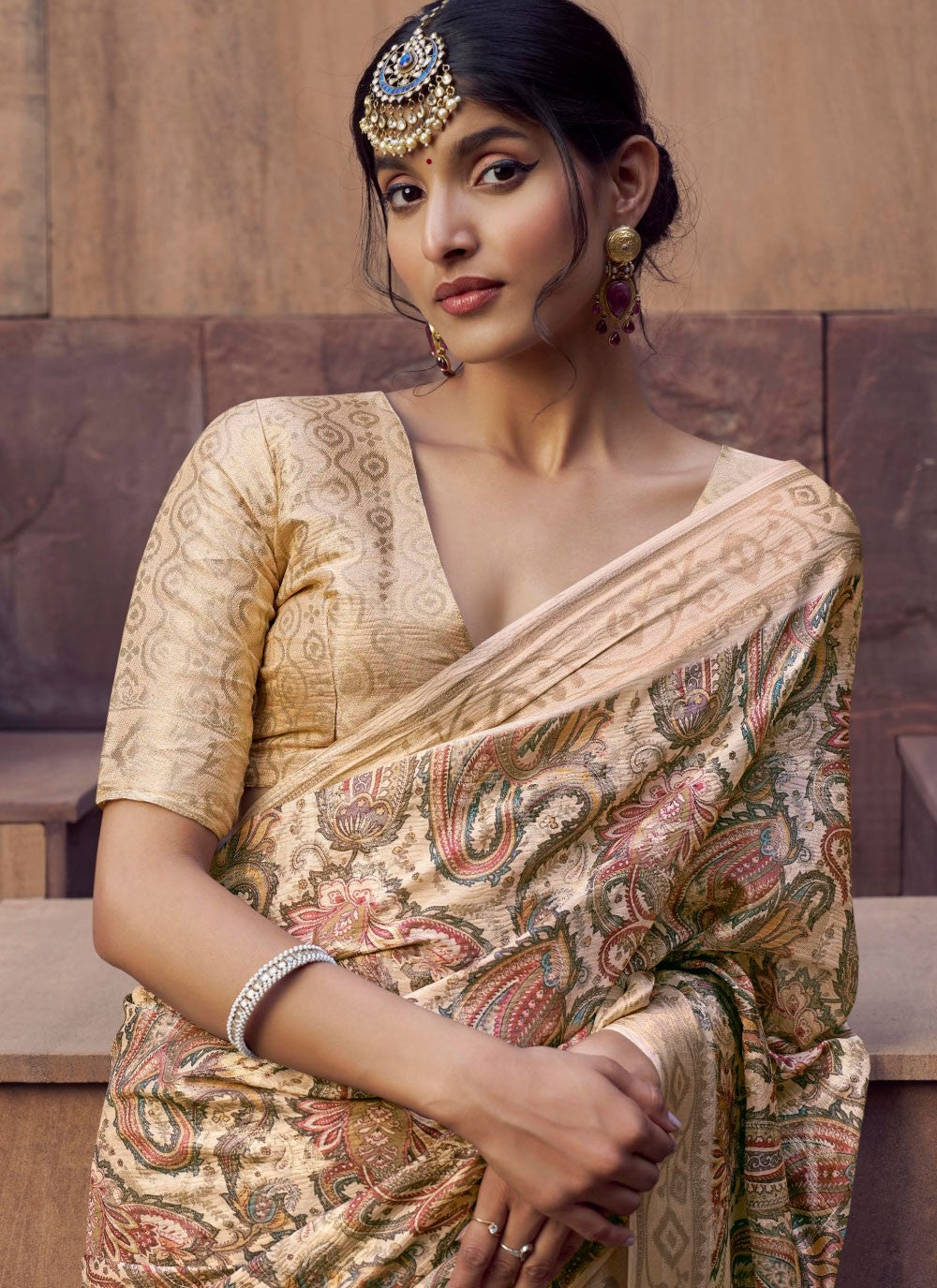Cream Jacquard Contemporary Saree Digital Print S20347