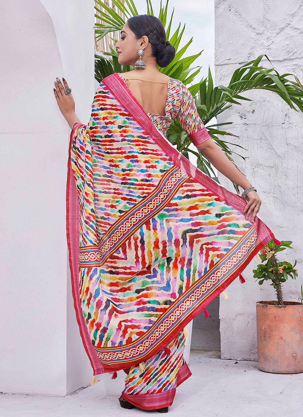 Classic Digital Print Linen Saree - S9004