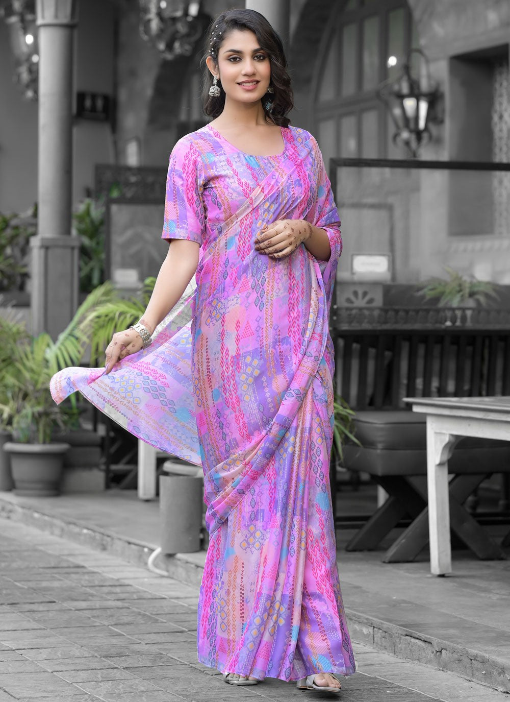 Digital Print Georgette Pink Saree S14536