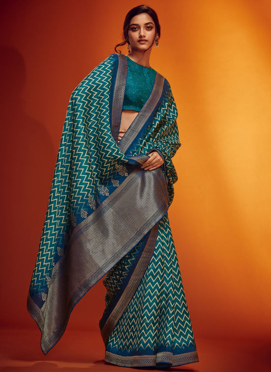 Border Work Viscose Morpeach Saree S14235