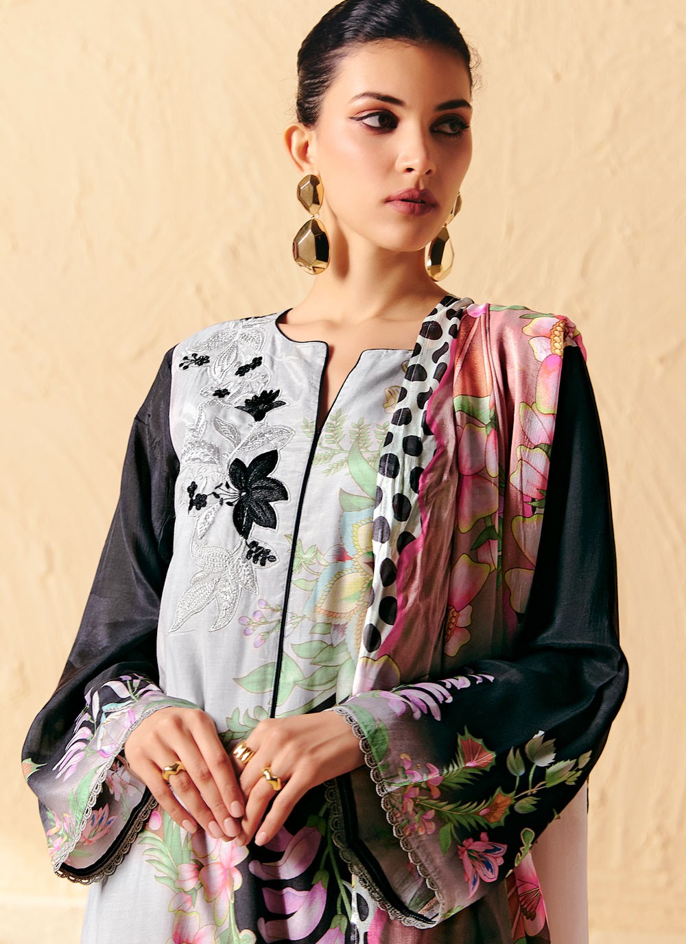 Pant Style Suit Digital Print, Embroidered, Patch, Resham Black T8293