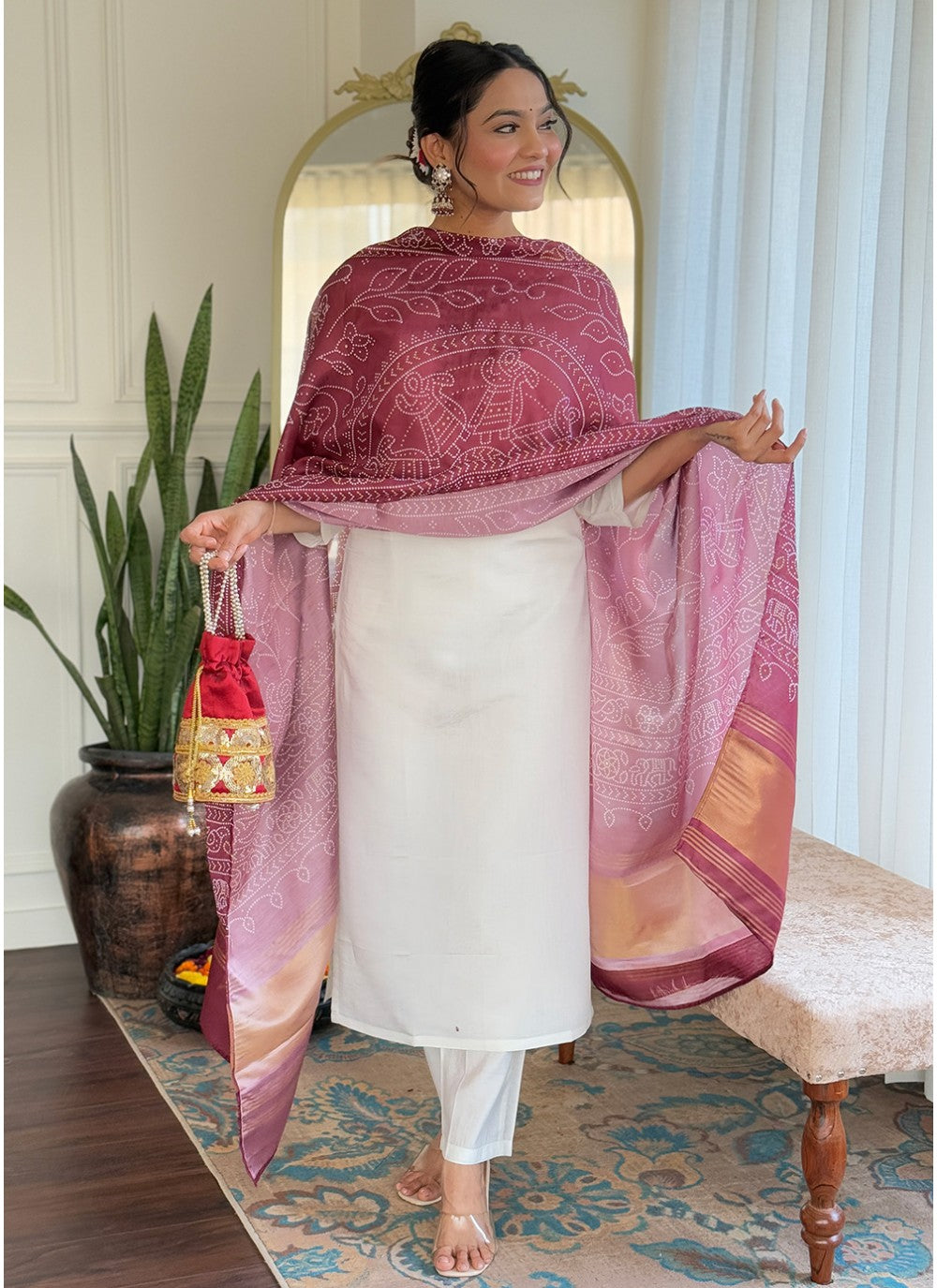 Embroidered Silk Off White Pant Style Suit T6024