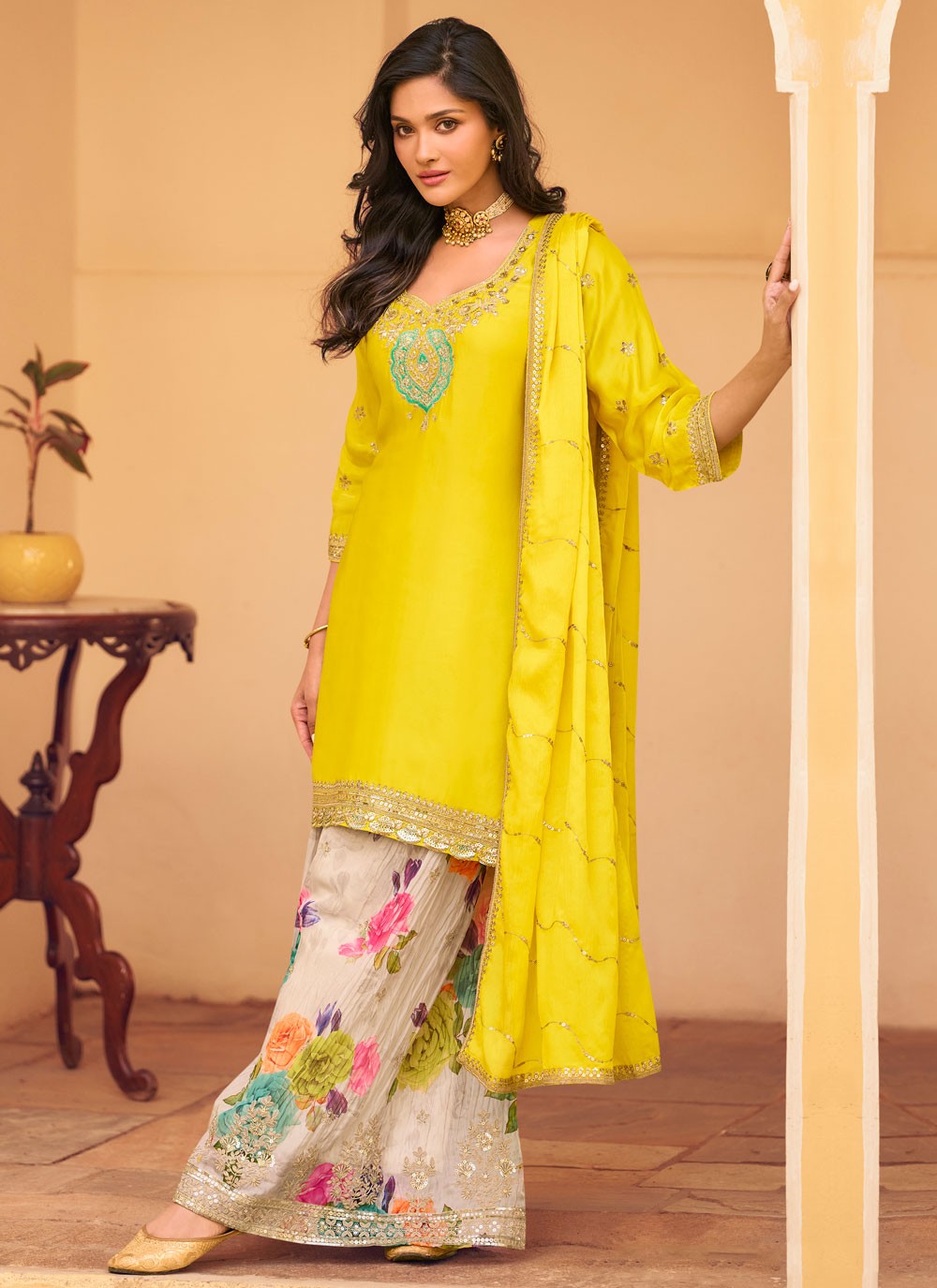 Palazzo Suit Embroidered Yellow T8550
