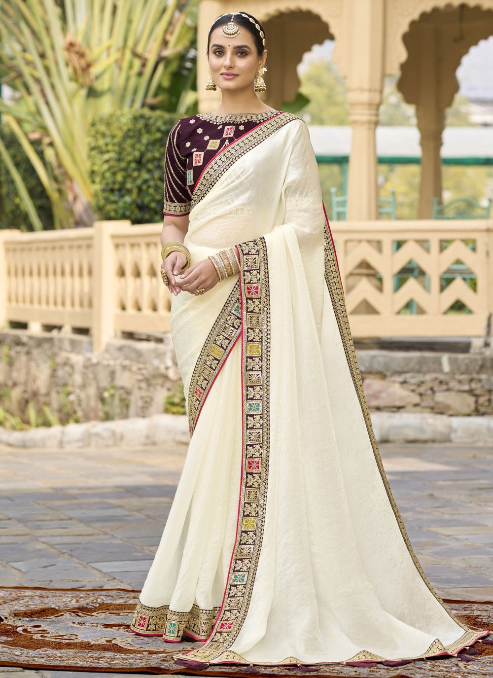 Border Work Georgette White Designer Saree S15352