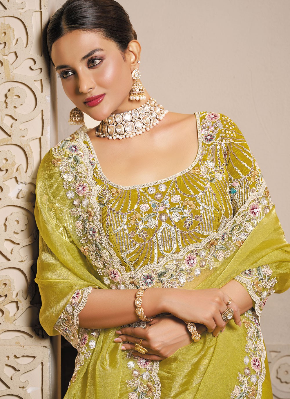 Green Organza Trendy Saree Embroidered, Thread S20446