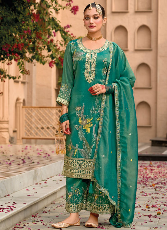Salwar Suit Embroidered Green Shimmer T5214
