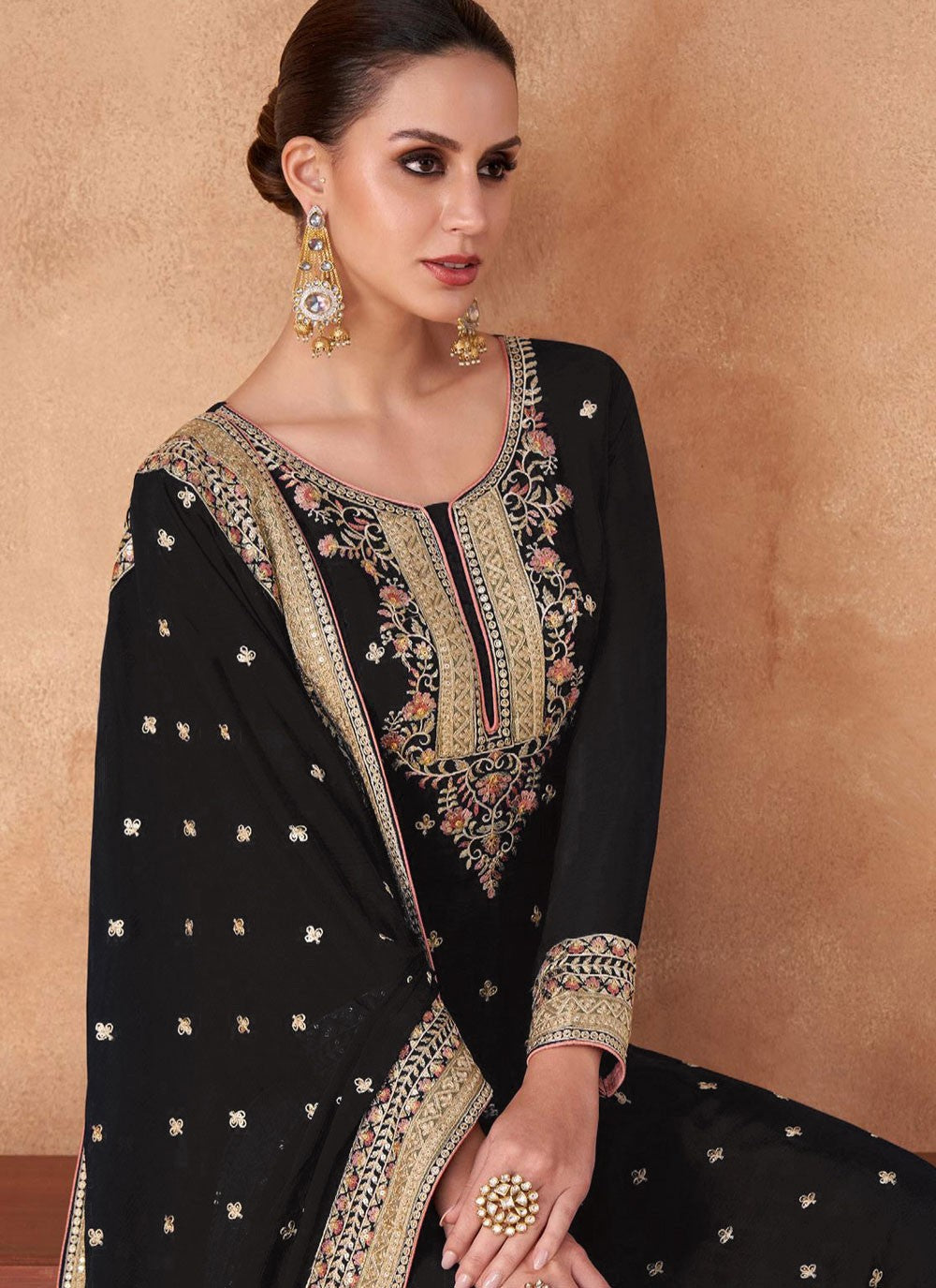 Embroidered Georgette Sharara - T4850