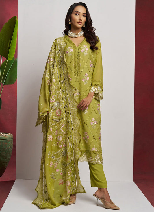 Salwar Suit Embroidered Green Organza T5765