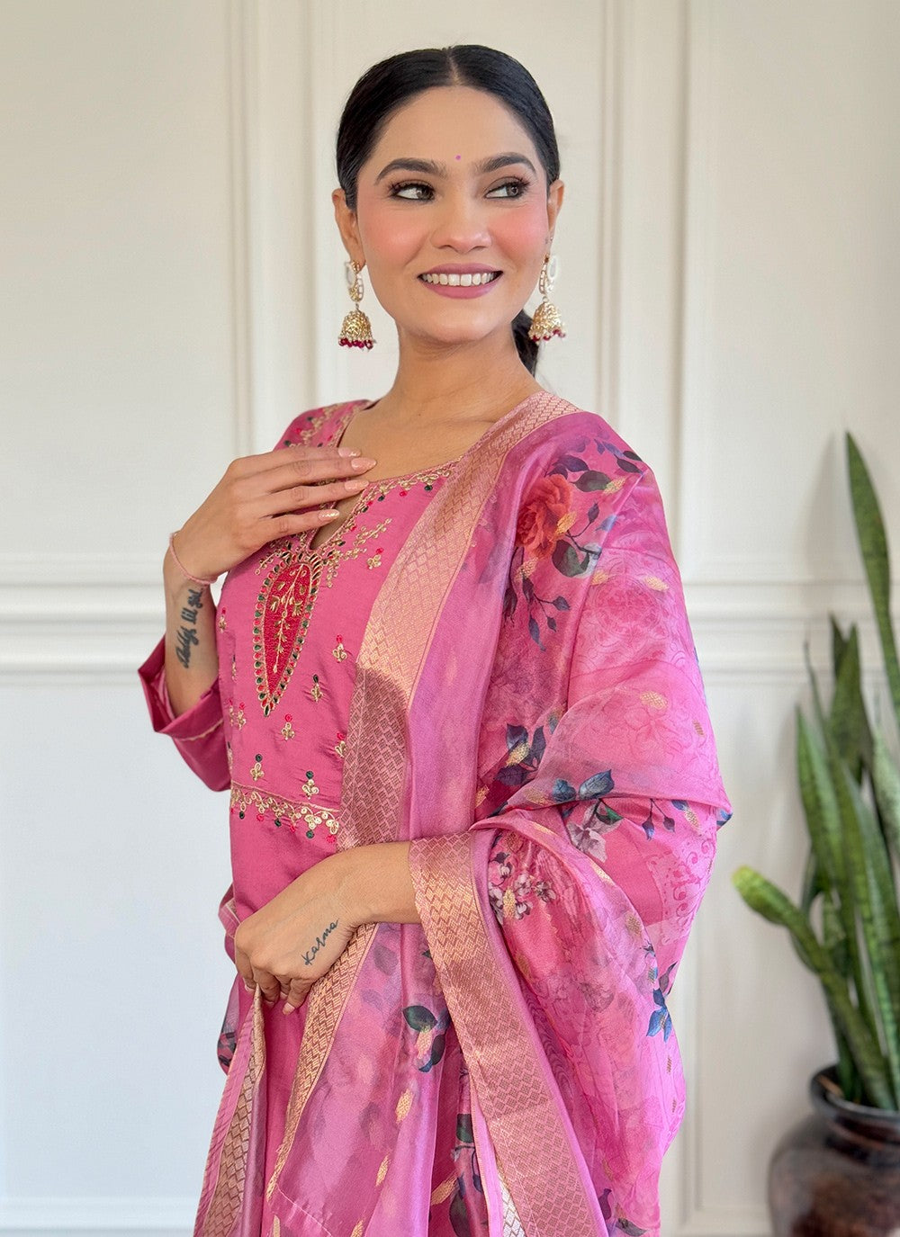 Embroidered Chanderi Pink Pant Style Suit T6403